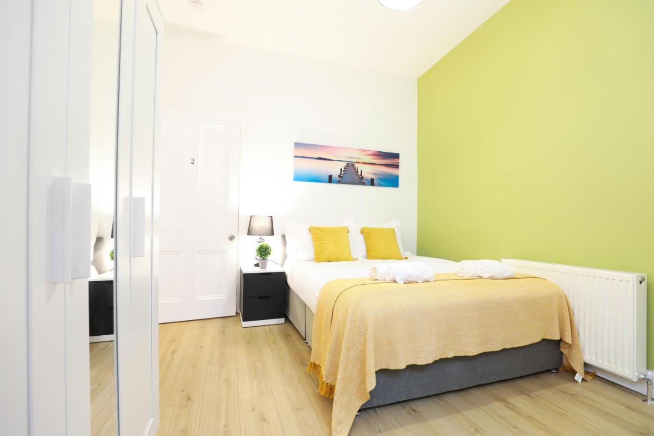 Stunning Modern 3 Bedroom Apartment Edinburgh Exterior photo