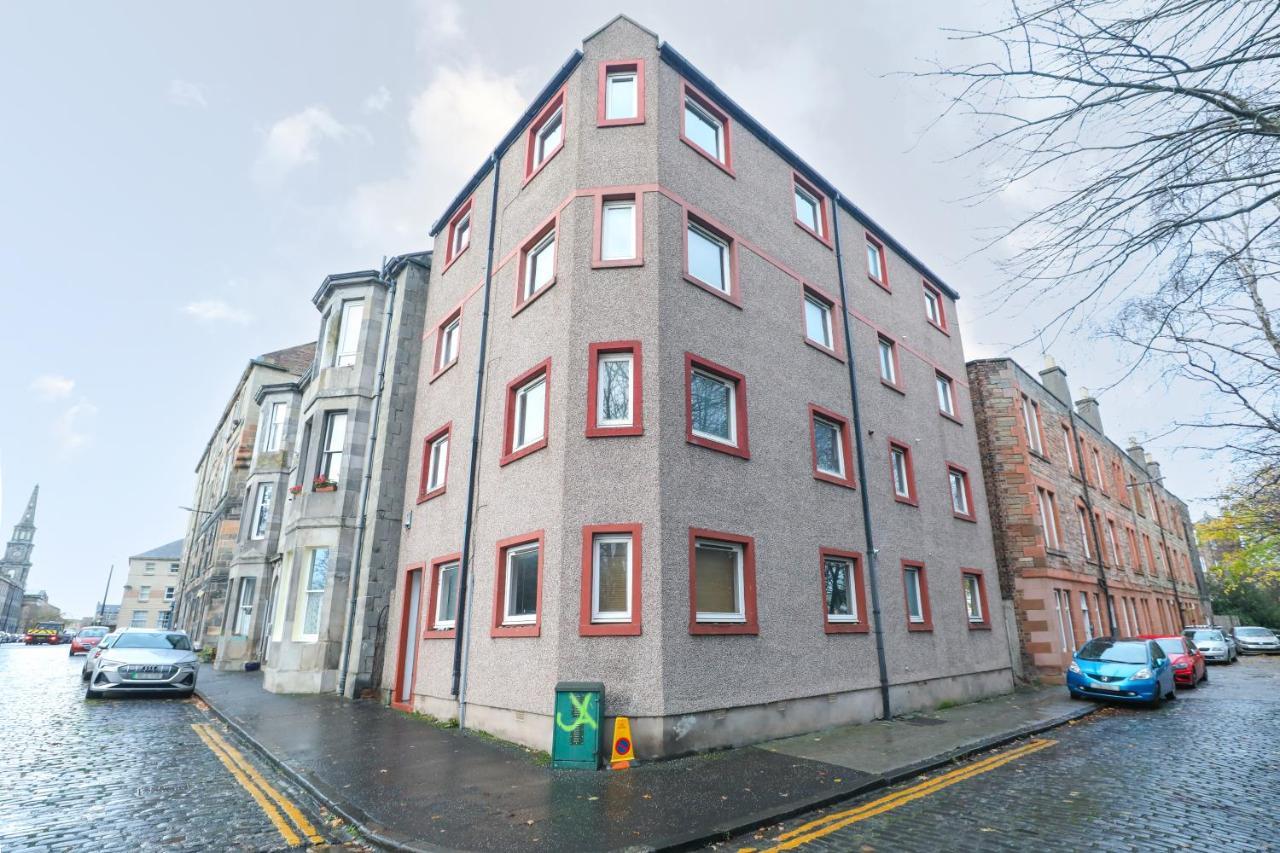 Stunning Modern 3 Bedroom Apartment Edinburgh Exterior photo